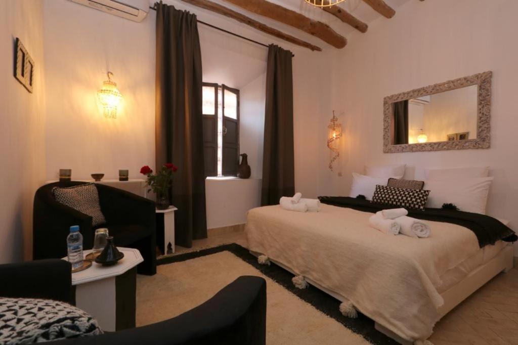 Riad 103 Medina Pool And Hammam Μαρακές Εξωτερικό φωτογραφία